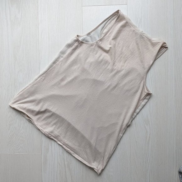 Express cream top with sequin decorations - Picture 2 of 9